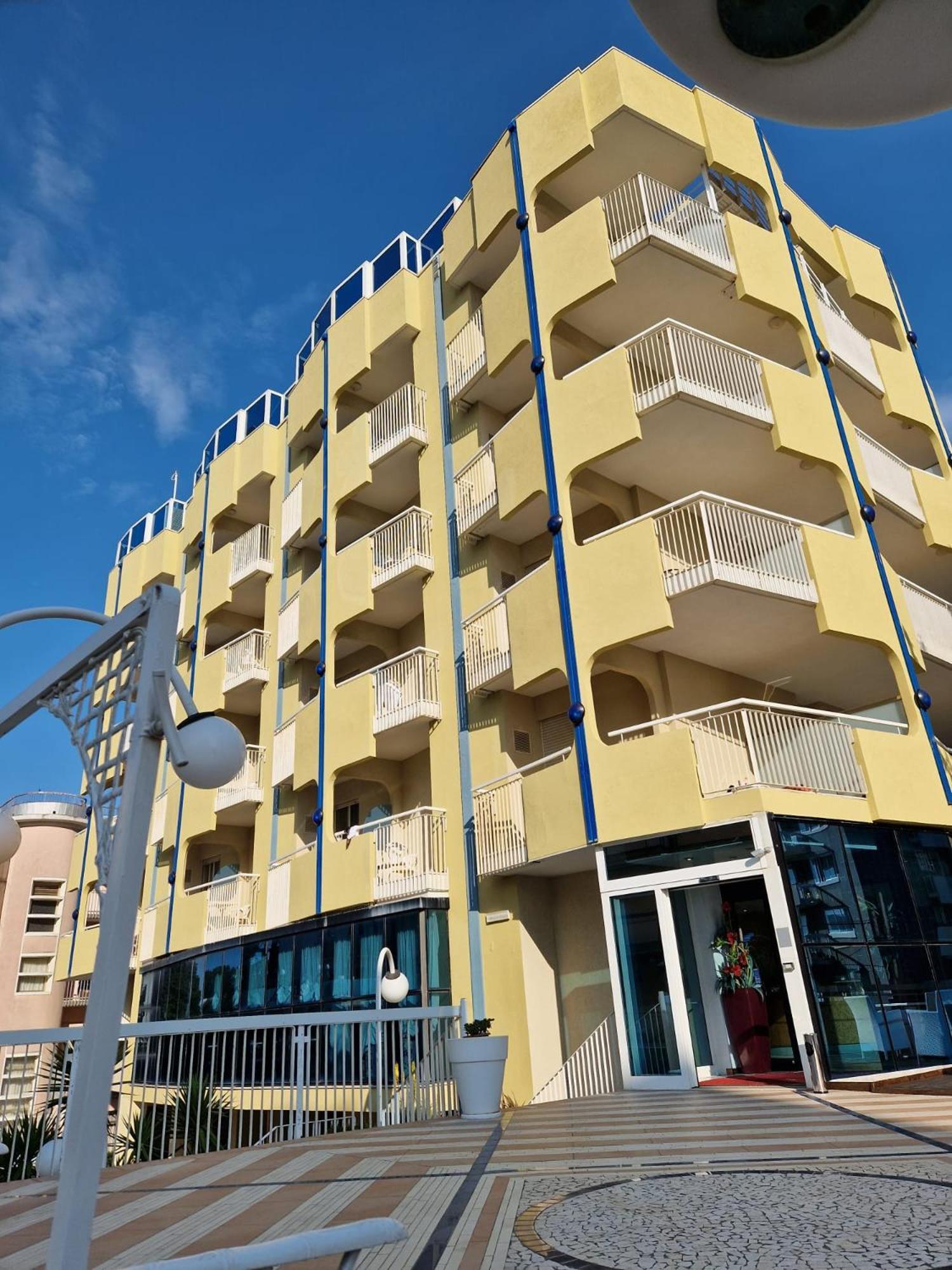 Hotel Soleblu Rimini Exterior photo
